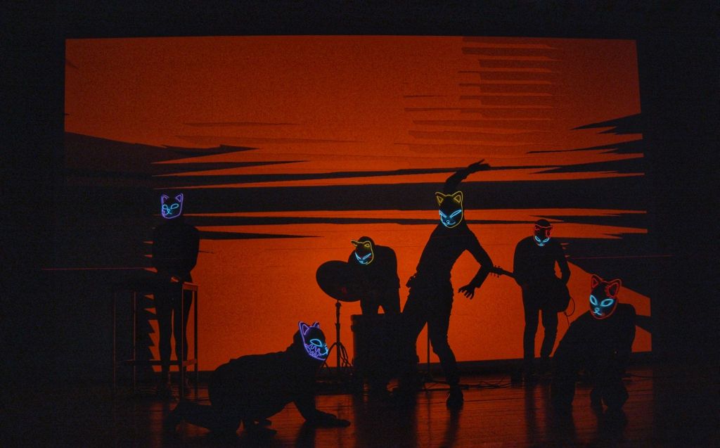 Il Teatro delle Volpi al Neon